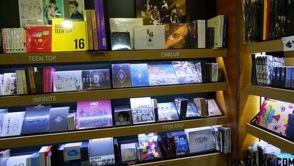 性價(jià)比之星 為何韓國Music Korea明洞1號(hào)店的明星周邊與音像制品更物超所值